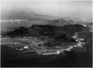 Ref No: CP050 Titel: Peninsula - Late 1930's width=230