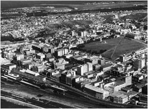 Ref No: PE005 Titel: Port Elizabeth - Late 1940's width=230